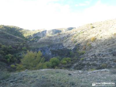 Viaje al Corazón del Barranco del Río Dulce; viajes puente diciembre calas en alicante ciudad romana
